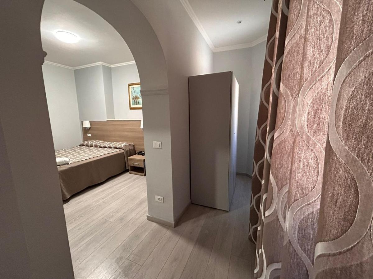 Accommodation Corallo Рим Екстериор снимка