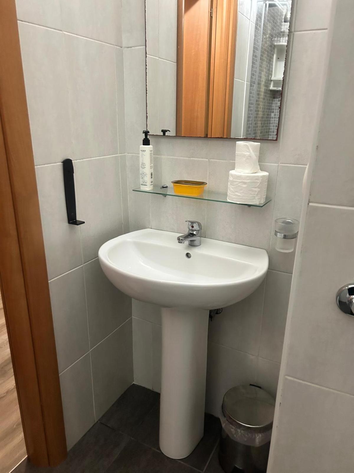Accommodation Corallo Рим Екстериор снимка